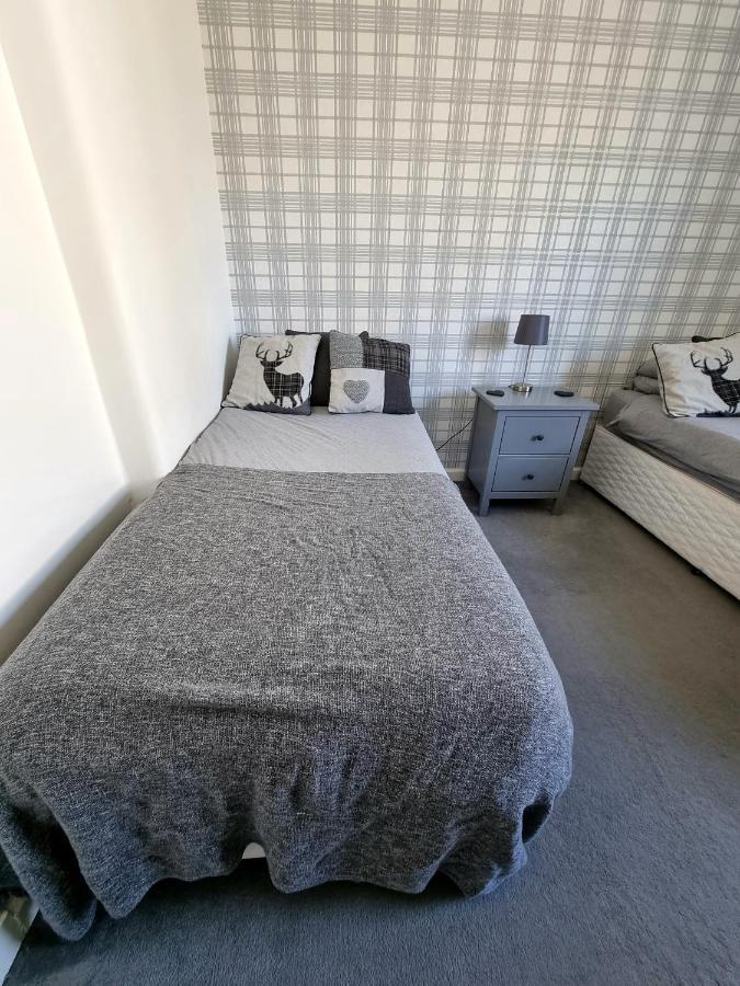 Bespoke Tours Scotland Accommodation @ Morrison Street Эдинбург Экстерьер фото